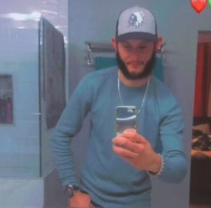 Meet your Posher, Flores rodriguez